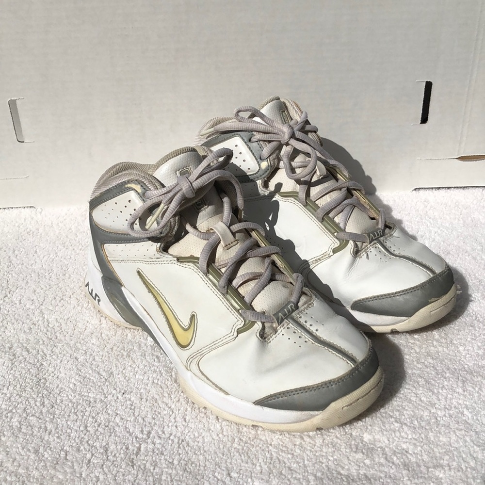 Nike Air Classic